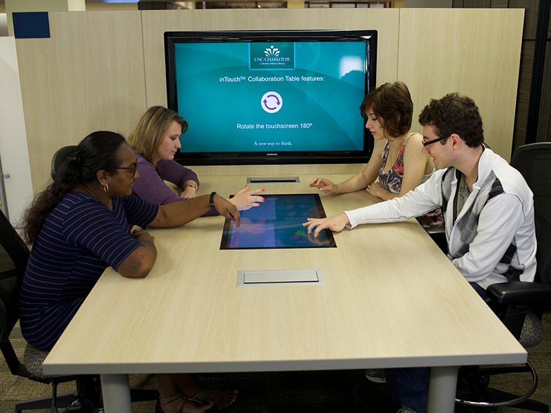 T1V university of north carolina interactive touchscreen table education